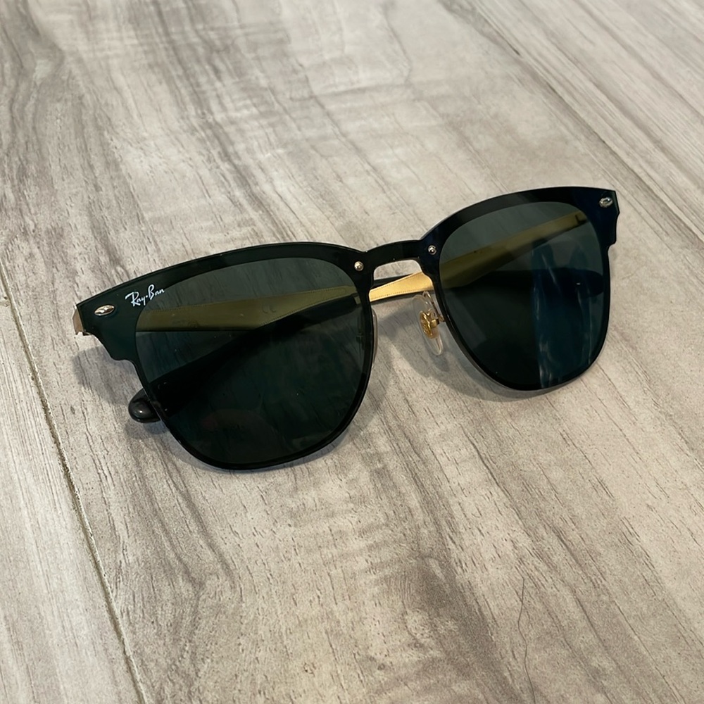 Frameless sunglasses